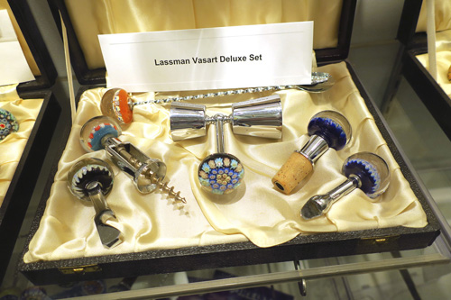 complete Lassman Vasart Deluxe Bar Set